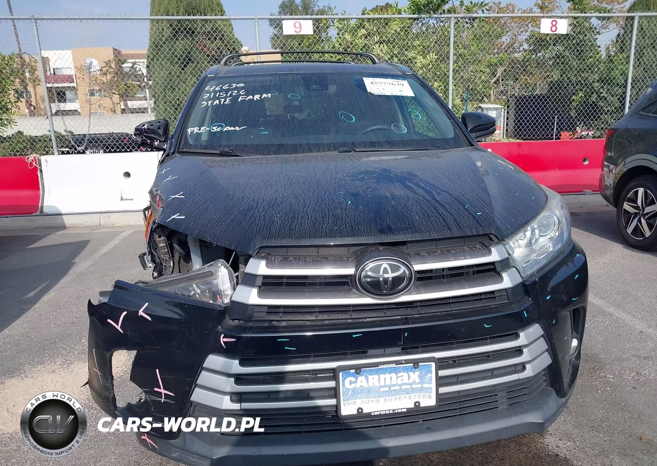 2018 Toyota Highlander Xle VIN:5TDJZRFH1JS845370 - 13