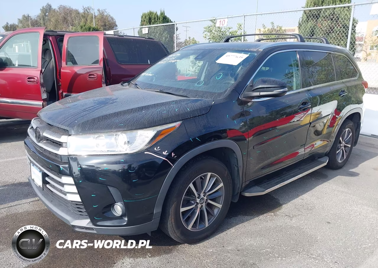 2018 Toyota Highlander Xle VIN:5TDJZRFH1JS845370 - 2