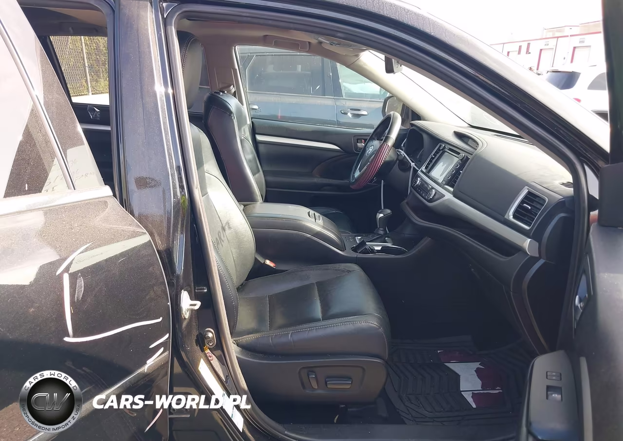 2018 Toyota Highlander Xle VIN:5TDJZRFH1JS845370 - 5