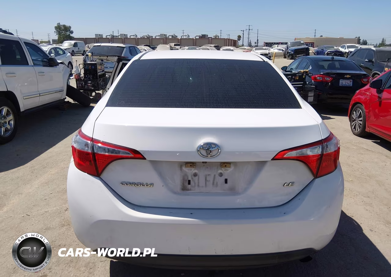 2015 Toyota Corolla Le Plus VIN:5YFBURHE1FP321447 - 16