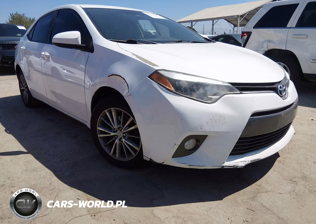 2015 Toyota Corolla Le Plus VIN:5YFBURHE1FP321447 - 17
