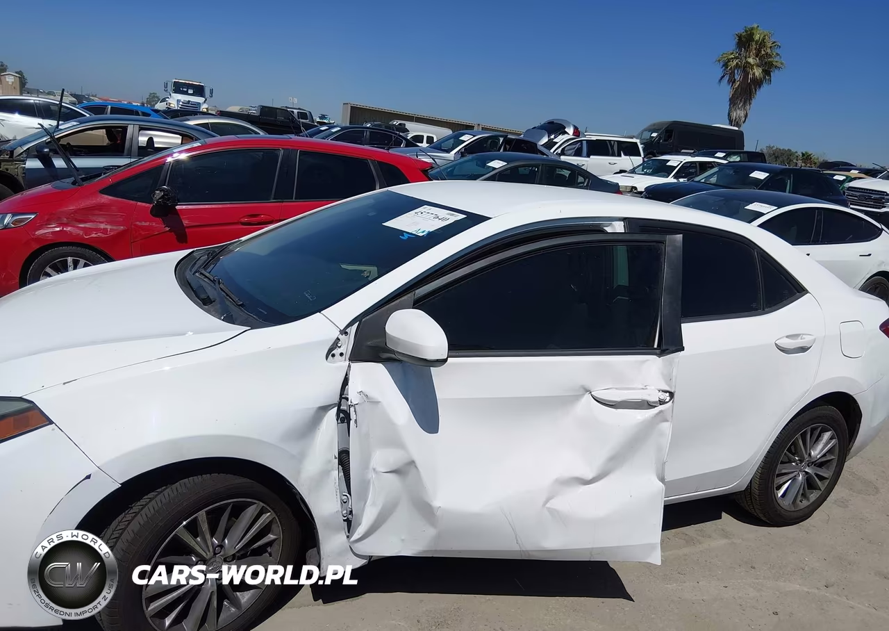 2015 Toyota Corolla Le Plus VIN:5YFBURHE1FP321447 - 6