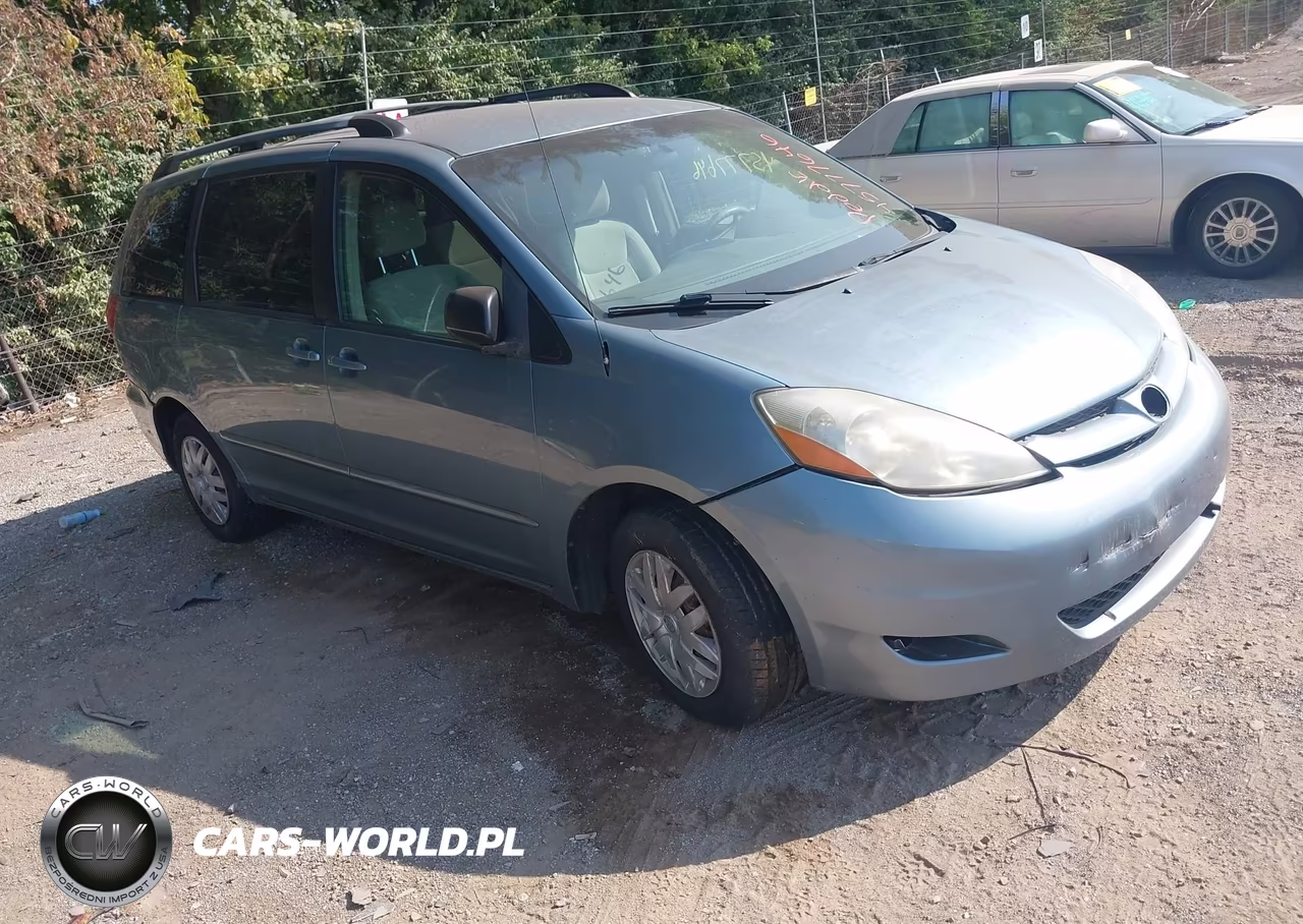 2008 Toyota Sienna Le
