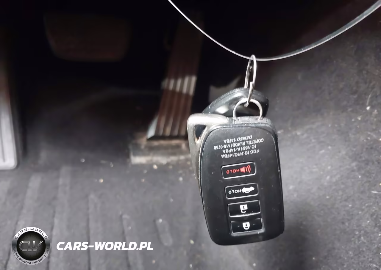 2017 Lexus Is 300 VIN:JTHCM1D23H5025233 - 11