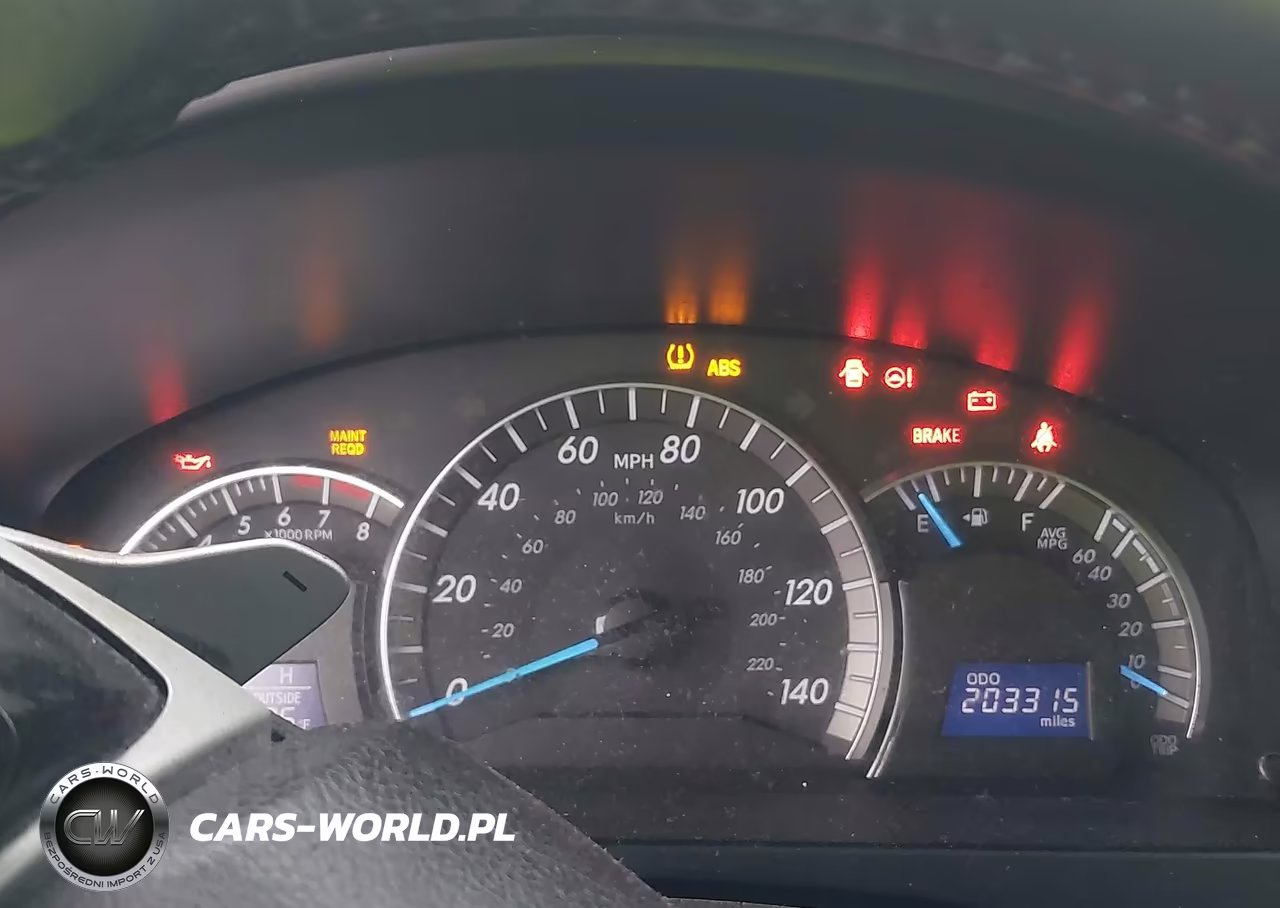 2014 Toyota Camry Se VIN:4T1BF1FK6EU414126 - 15