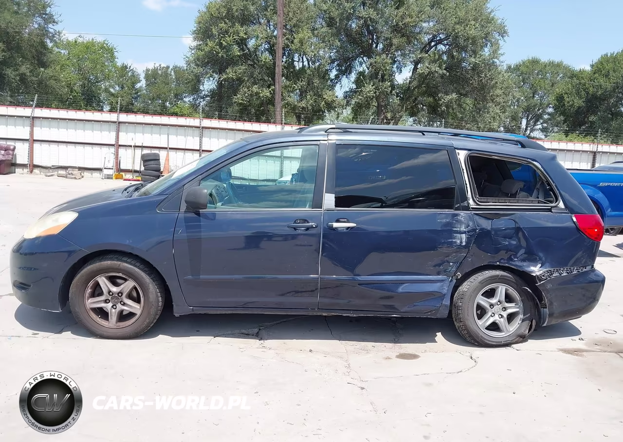 2010 Toyota Sienna Le VIN:5TDKK4CC6AS340302 - 14