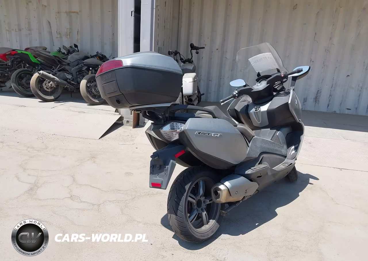 2014 BMW C650 Gt VIN:WB1013401EZT97114 - 4