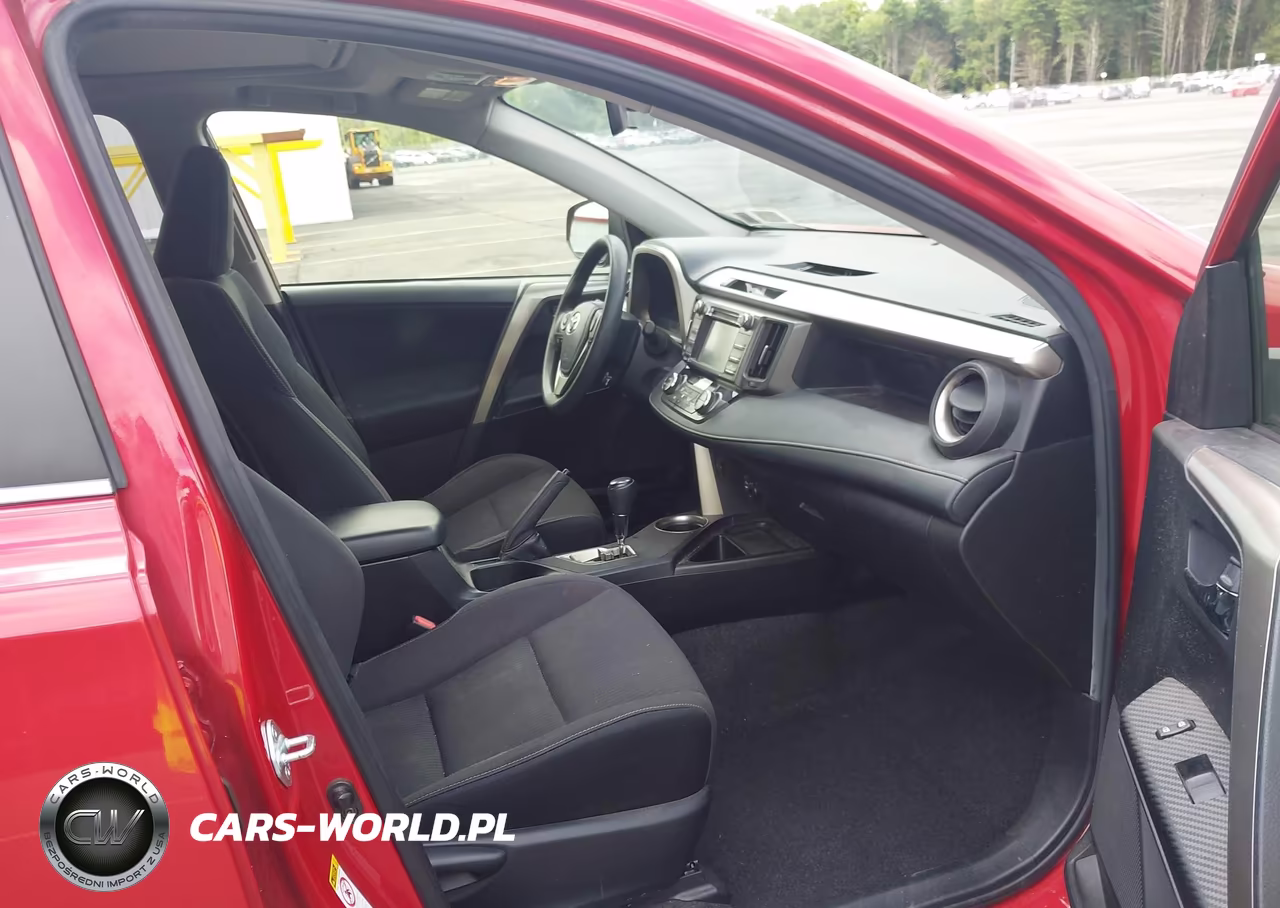2015 Toyota Rav4 Xle VIN:JTMRFREV8FD144931 - 5