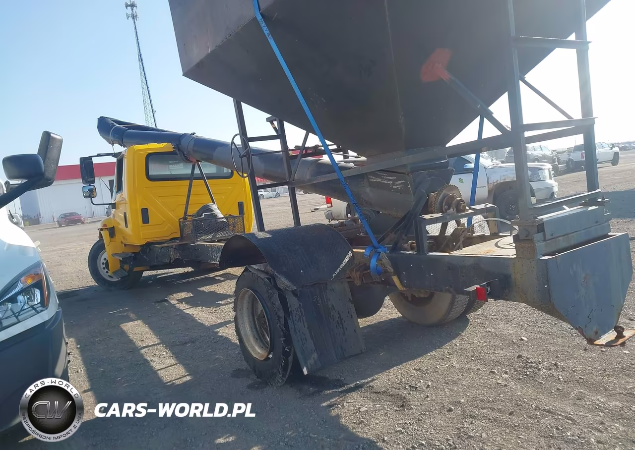 2005 International 4000 4300 VIN:1HTMMAAM15H676255 - 3
