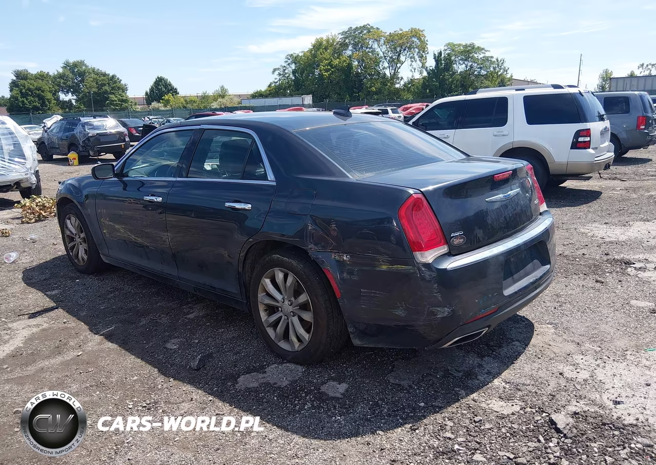 2019 Chrysler 300 Limited Awd VIN:2C3CCAKG7KH687291 - 3