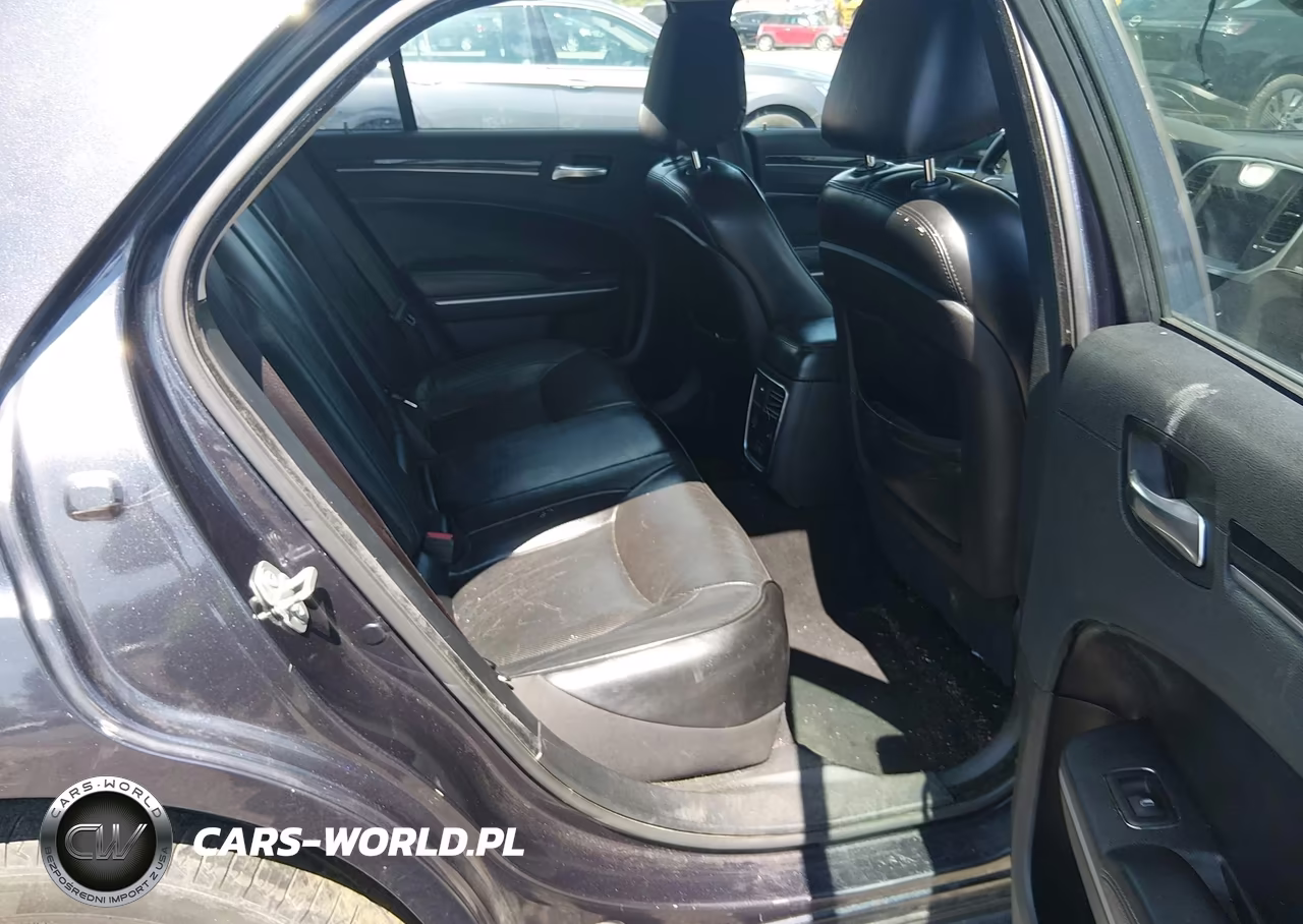2019 Chrysler 300 Limited Awd VIN:2C3CCAKG7KH687291 - 8