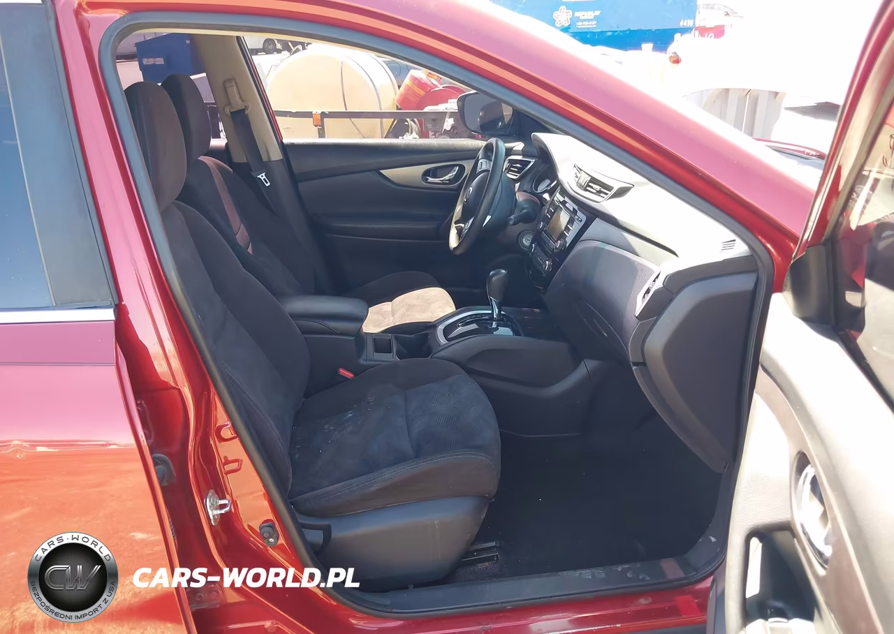 2015 Nissan Rogue S VIN:KNMAT2MT3FP559327 - 5