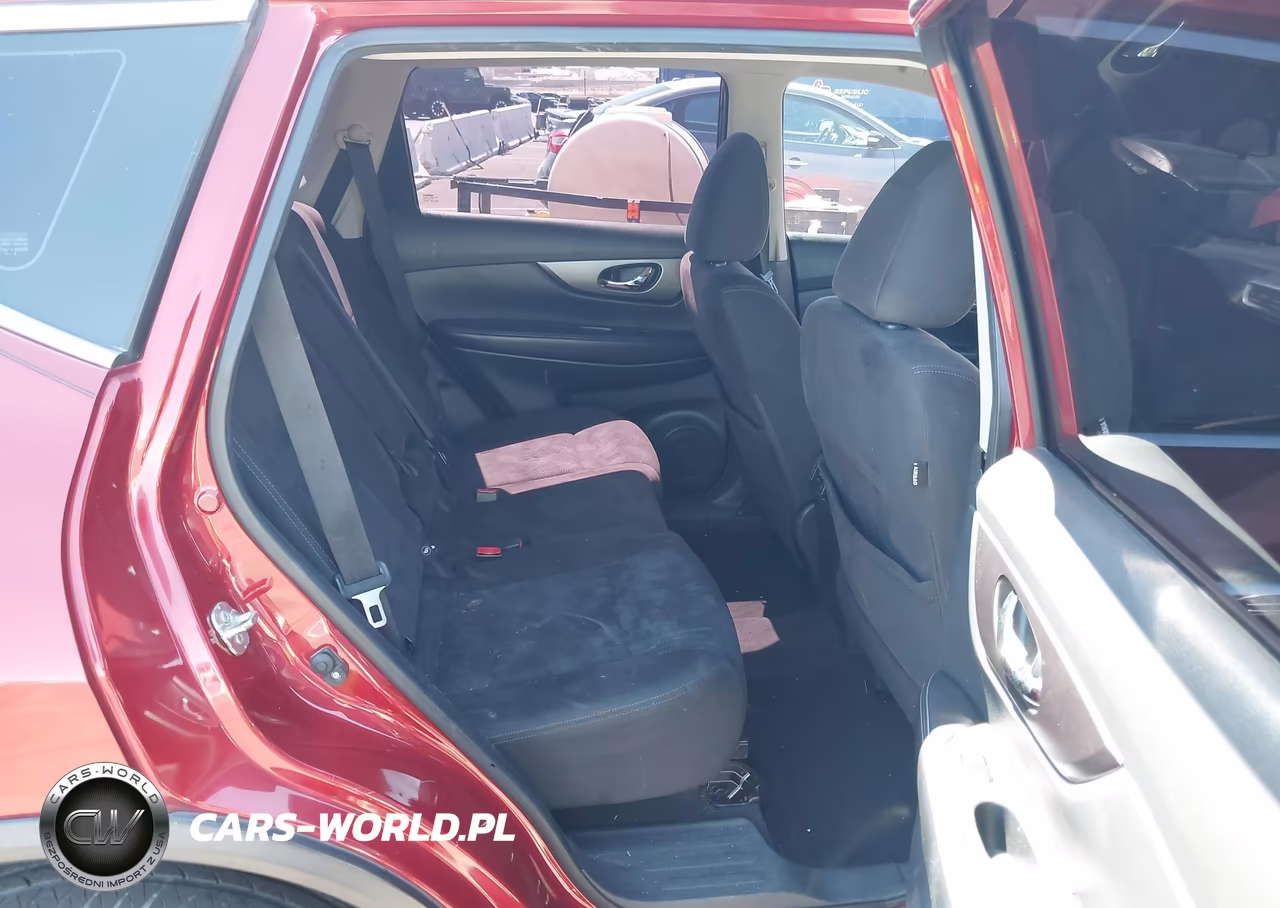 2015 Nissan Rogue S VIN:KNMAT2MT3FP559327 - 8