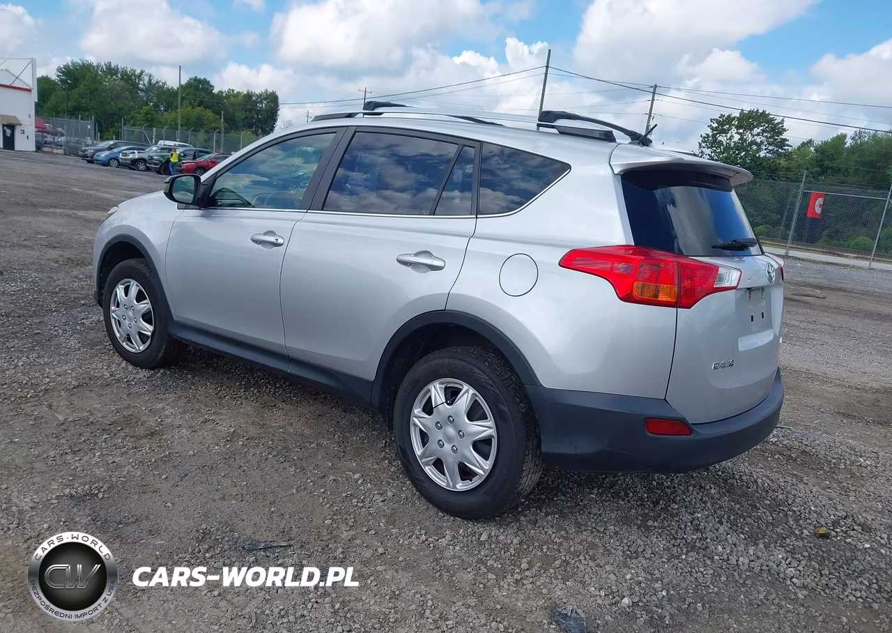 2015 Toyota Rav4 Le VIN:JTMZFREV9FJ059534 - 3