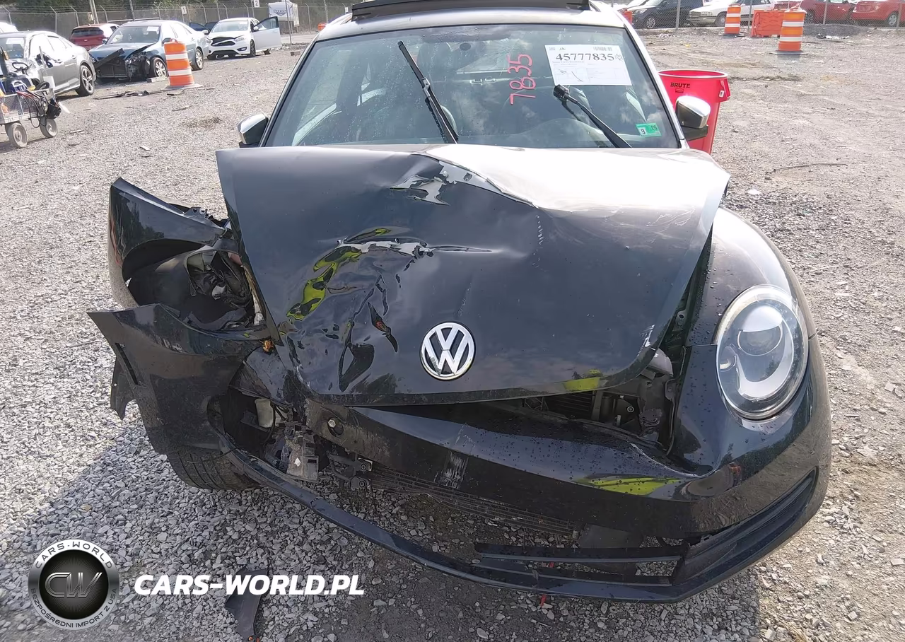 2013 Volkswagen Beetle 2.5L Fender Edition VIN:3VWJX7AT4DM648734 - 6