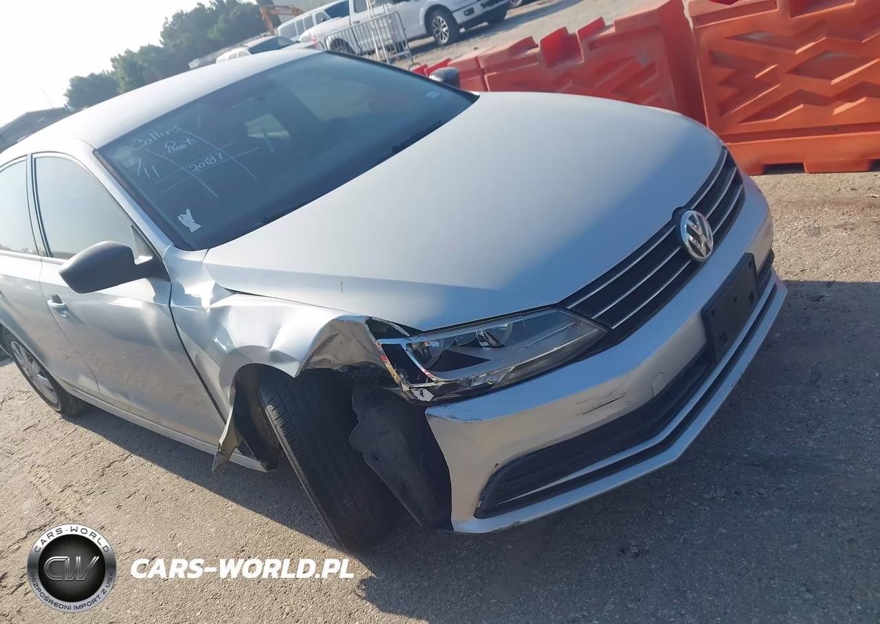 2015 Volkswagen Jetta 2.0L S – zdjęcie 1 z 11