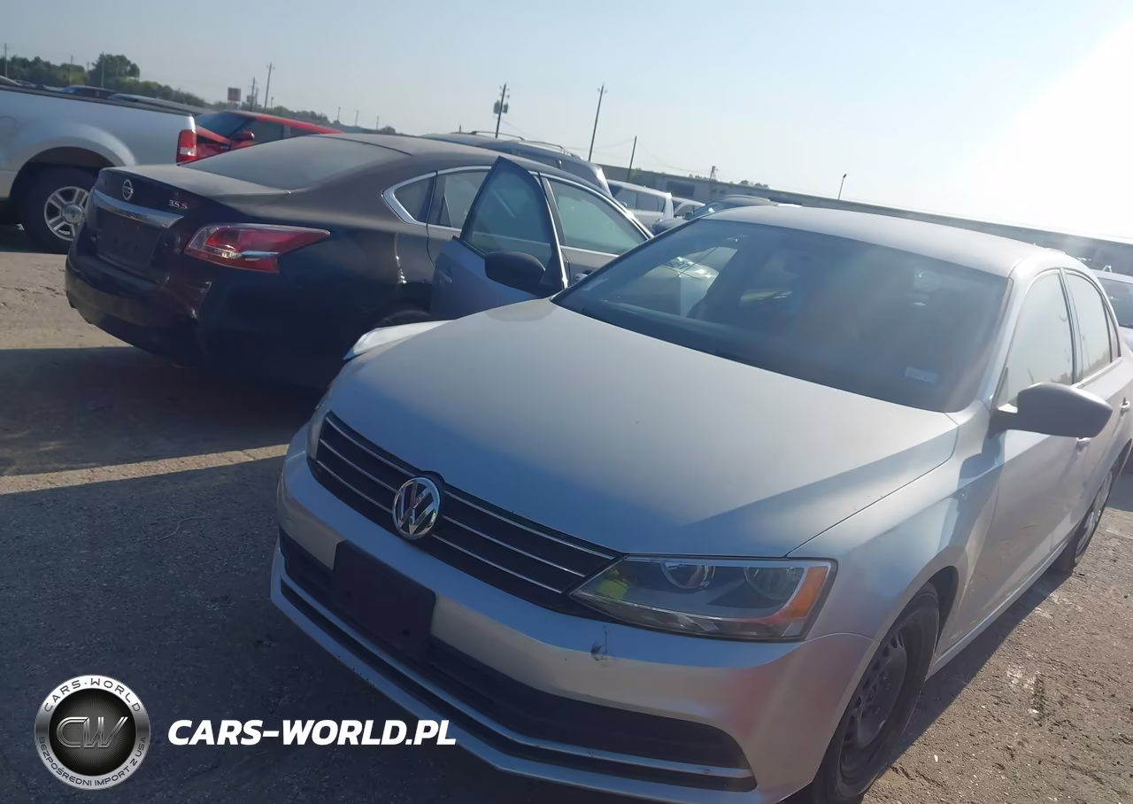 2015 Volkswagen Jetta 2.0L S VIN:3VW2K7AJ9FM357702 - 2