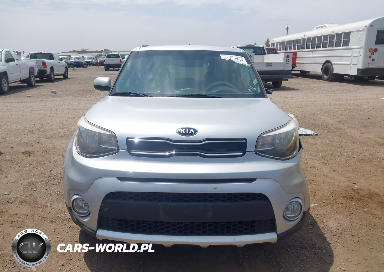 2018 Kia Soul + VIN:KNDJP3A56J7549786 - 13