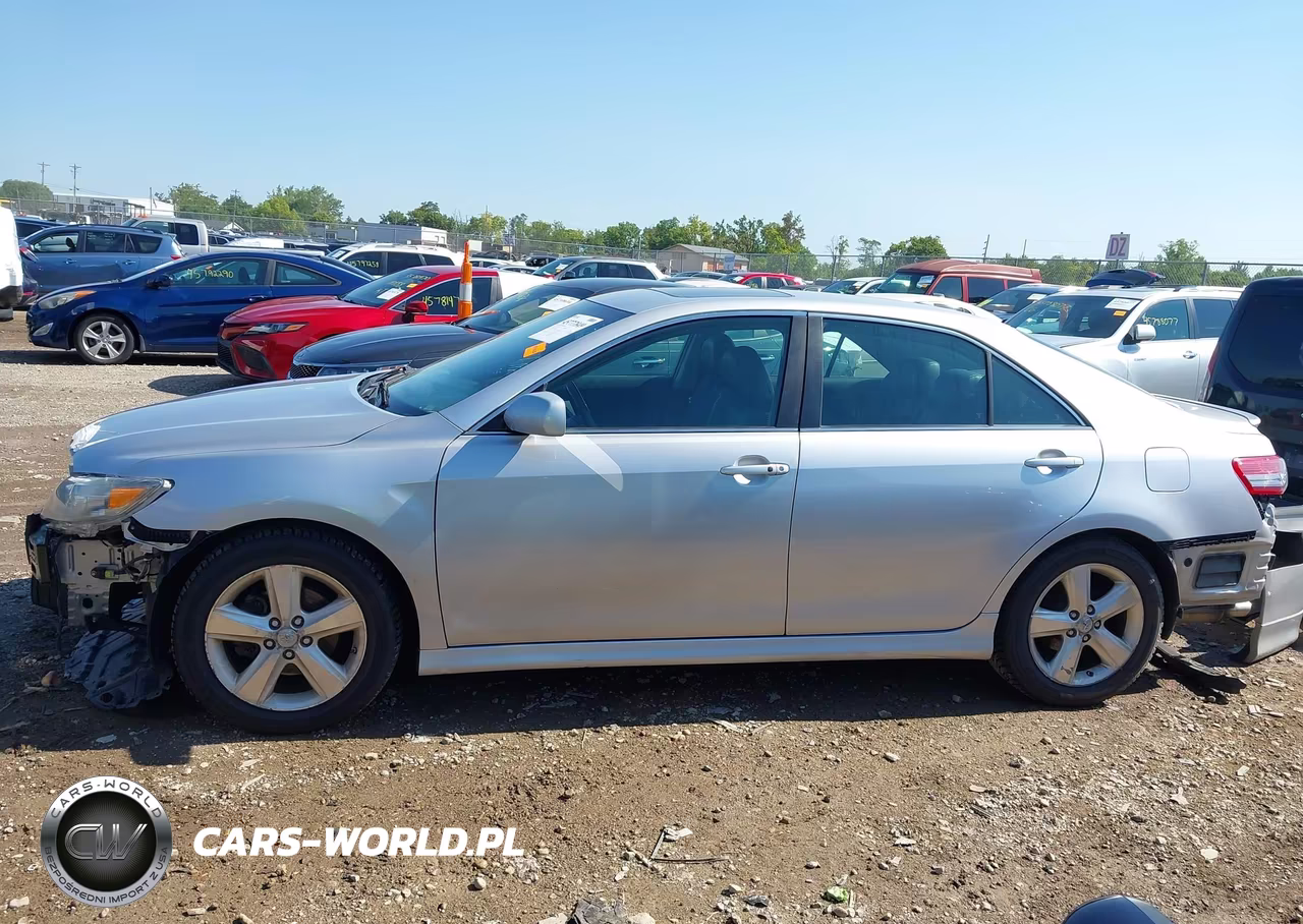 2011 Toyota Camry Se V6 VIN:4T1BK3EK4BU617052 - 15