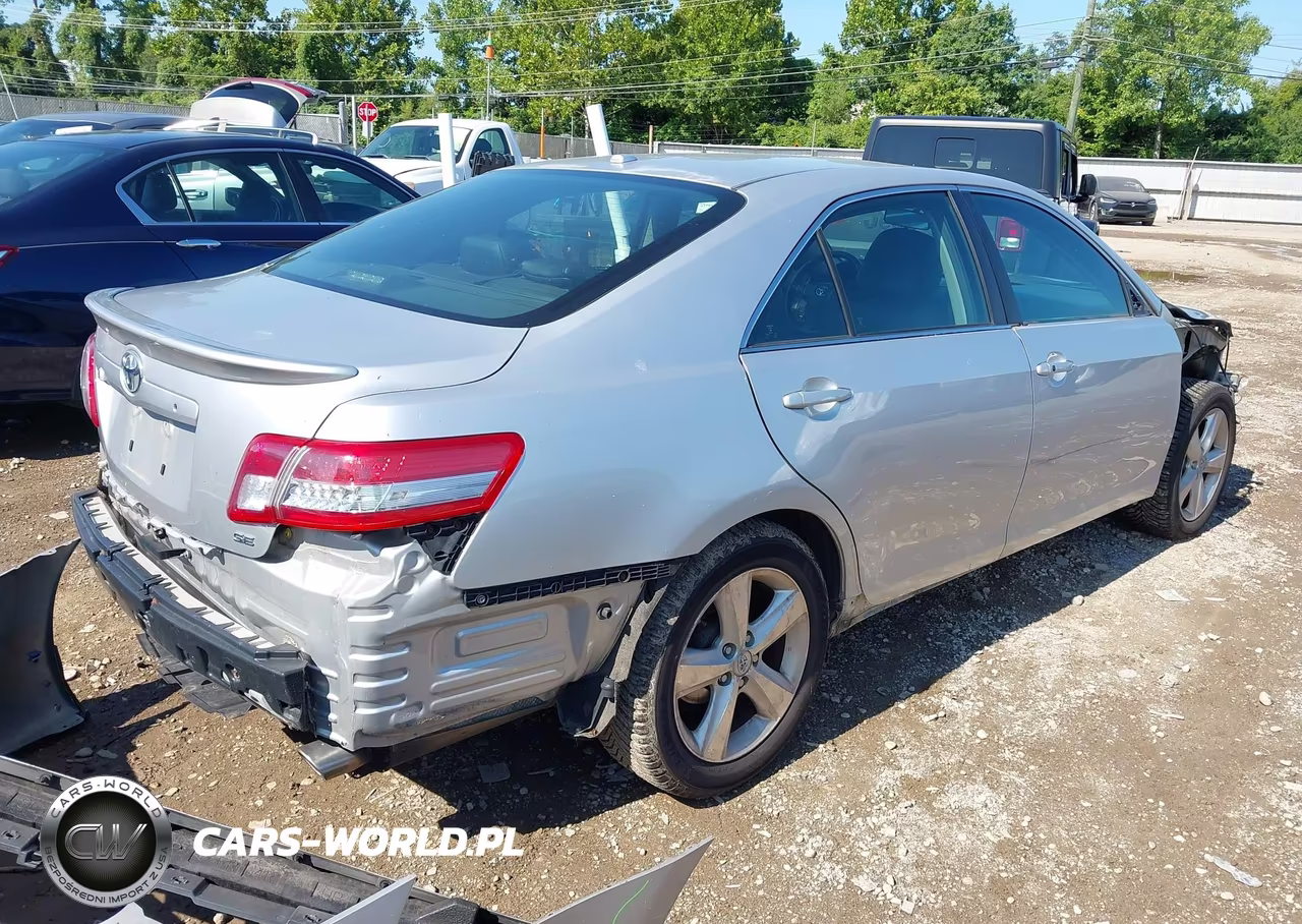 2011 Toyota Camry Se V6 VIN:4T1BK3EK4BU617052 - 4
