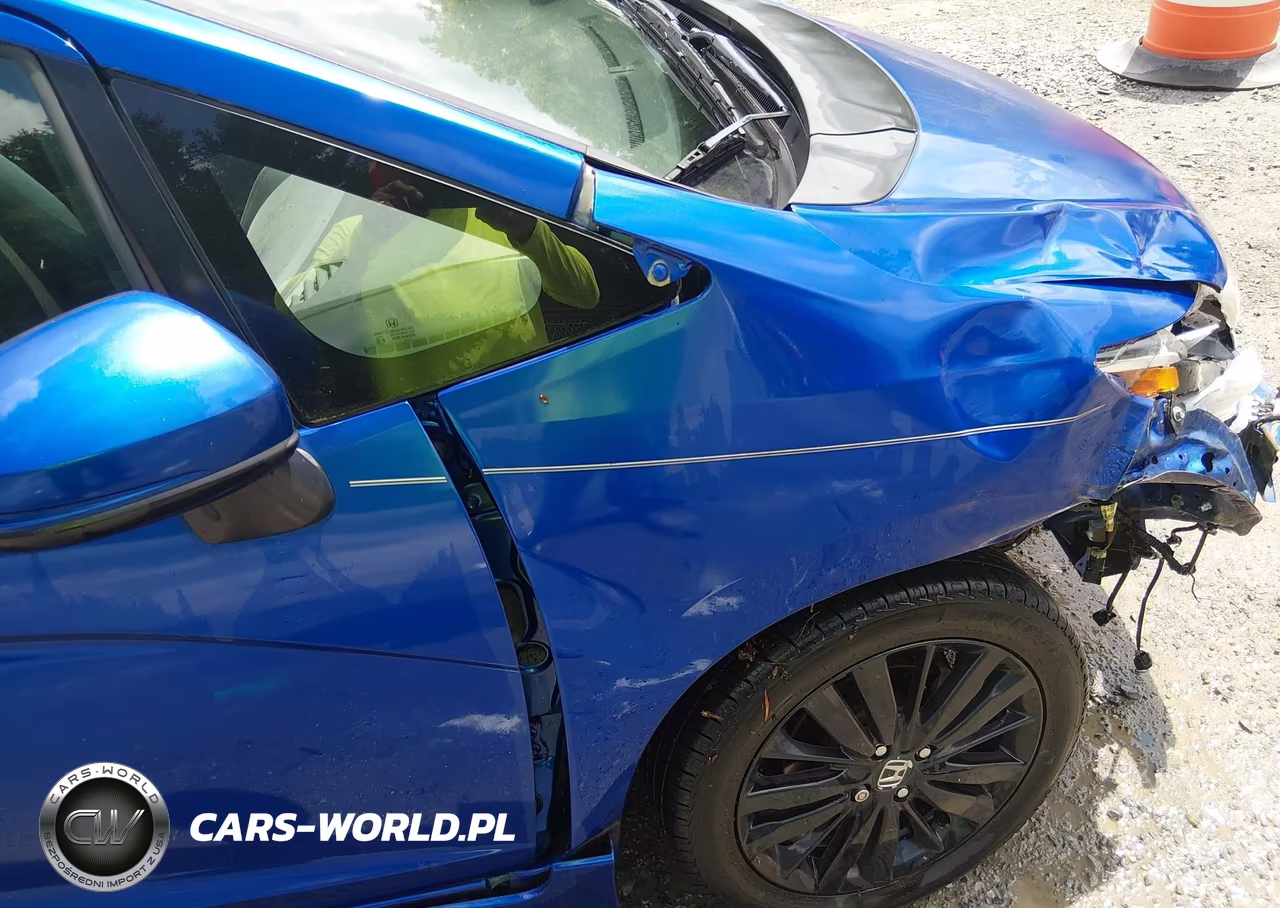 2018 Honda Fit Sport VIN:3HGGK5H6XJM722638 - 20