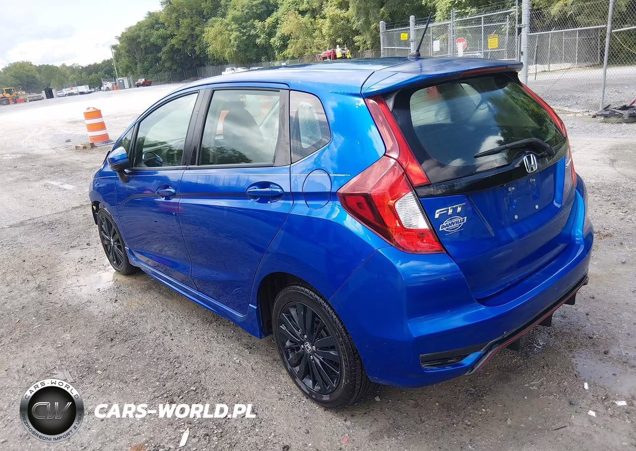 2018 Honda Fit Sport VIN:3HGGK5H6XJM722638 - 3