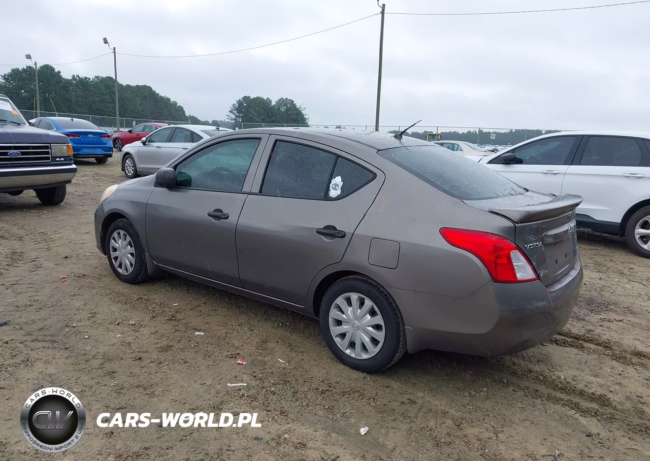 2014 Nissan Versa 1.6 S+ VIN:3N1CN7AP4EL845109 - 3
