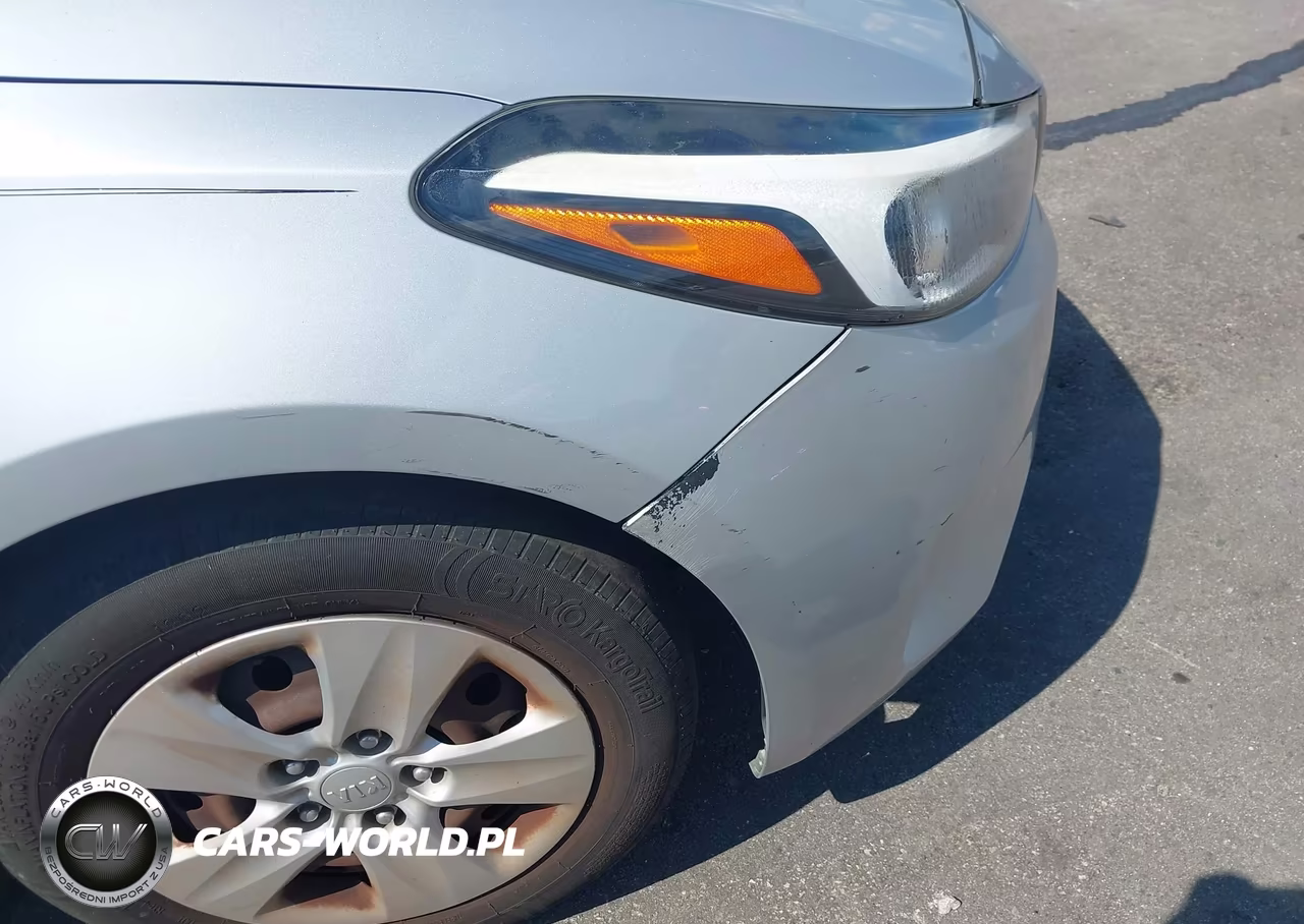 2017 Kia Forte Lx VIN:3KPFK4A73HE085474 - 15