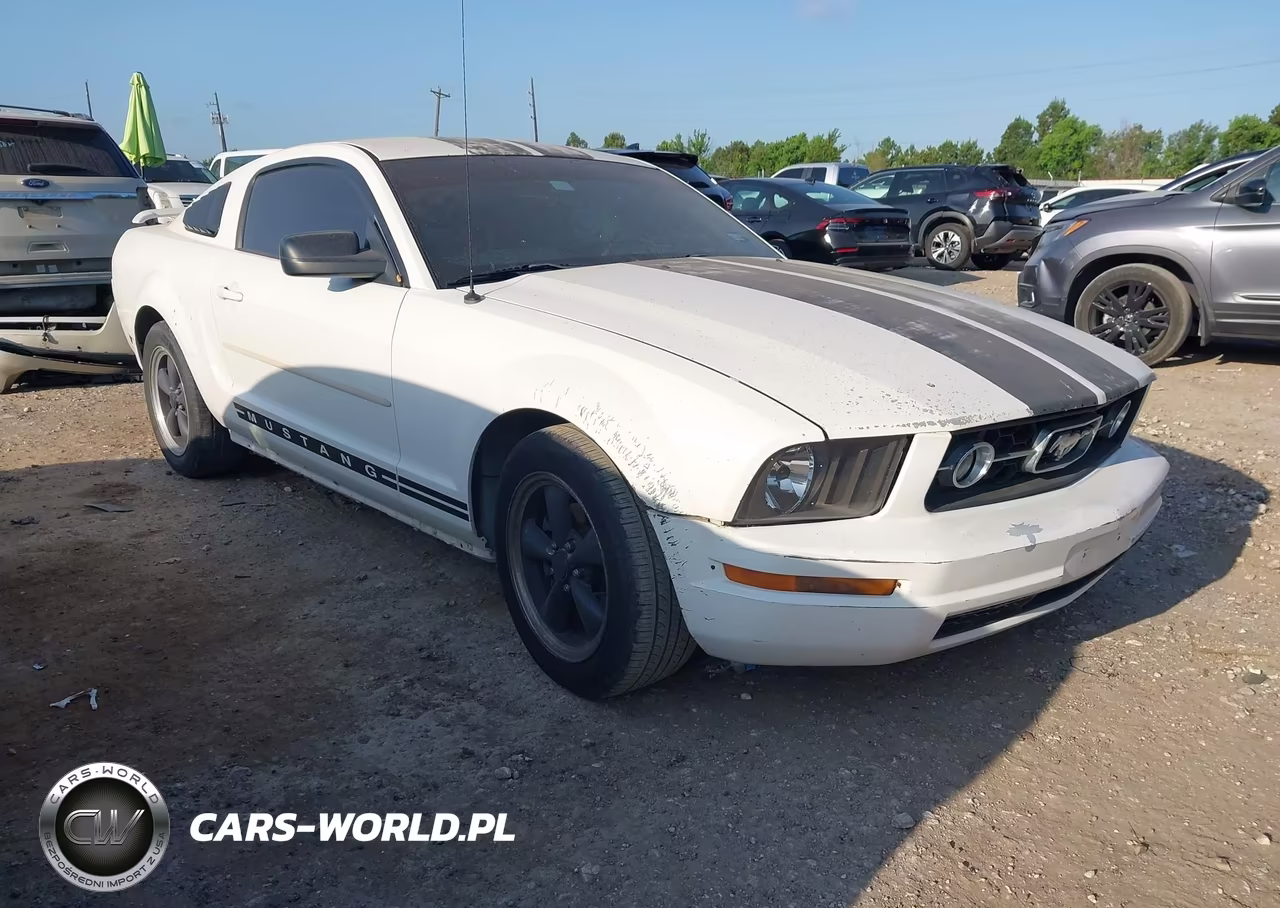 2005 Ford Mustang V6 Deluxe-V6 Premium