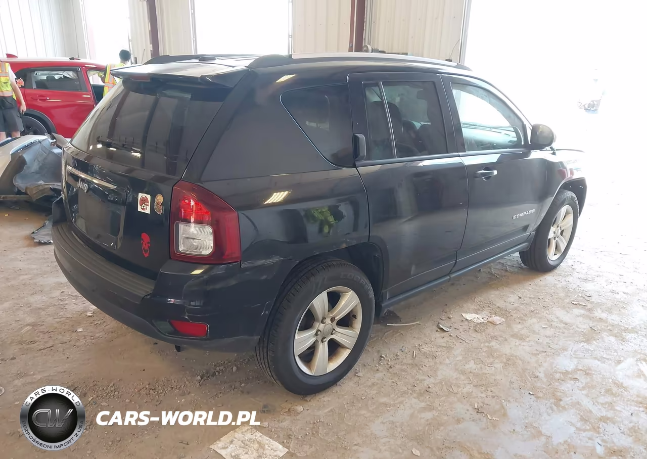2016 Jeep Compass Sport VIN:1C4NJDBBXGD638347 - 4
