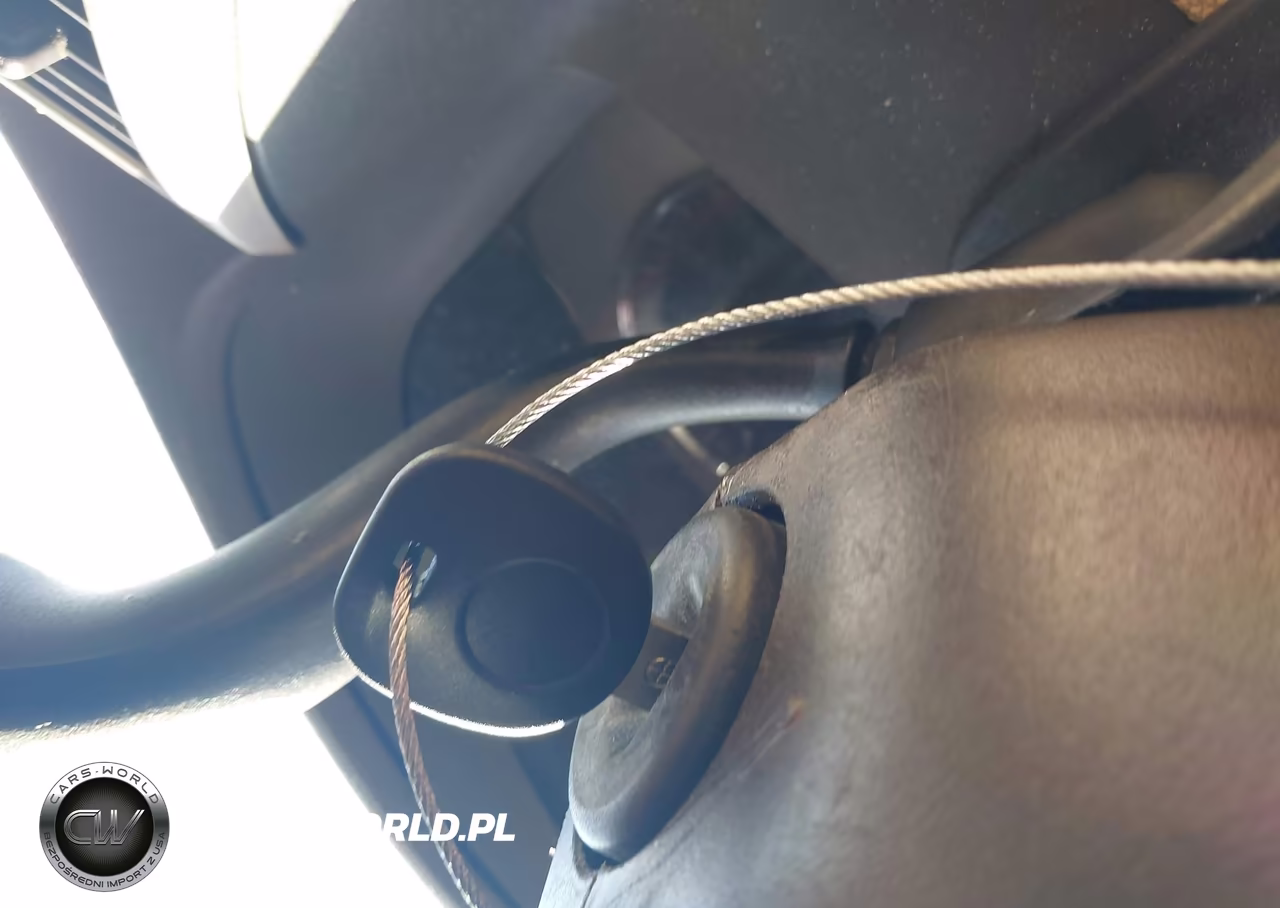 2008 Cadillac Escalade VIN:1GYEC63868R131341 - 11