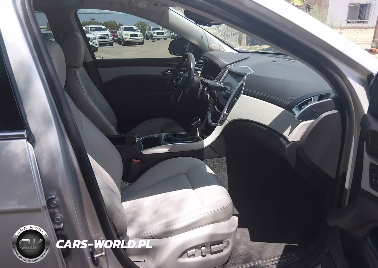 2016 Cadillac Srx Luxury Collection VIN:3GYFNBE34GS523352 - 5