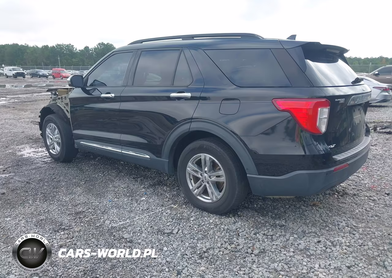 2020 Ford Explorer Xlt VIN:1FMSK7DH7LGB45846 - 3