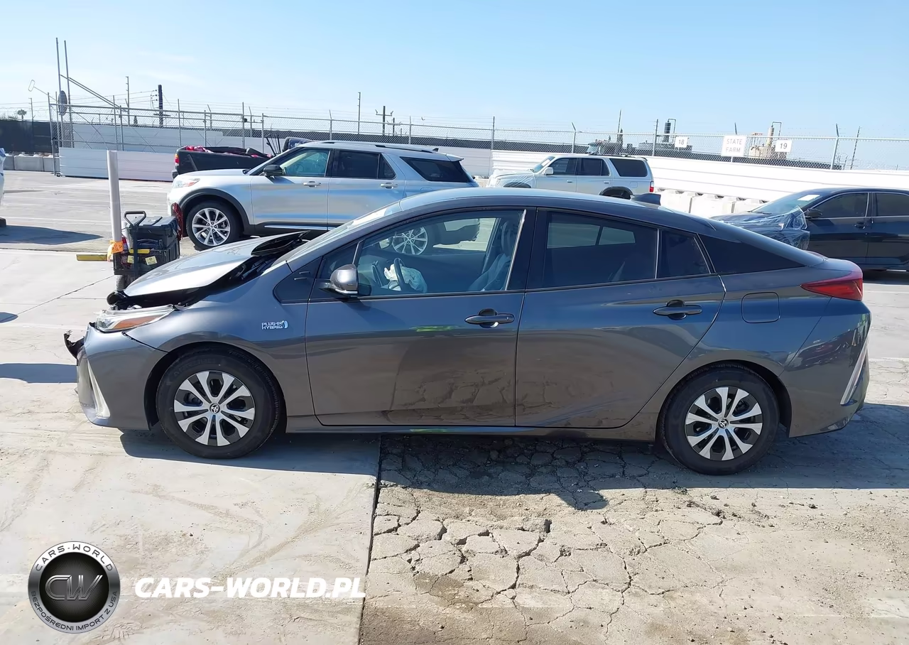 2020 Toyota Prius Prime Xle VIN:JTDKARFP1L3159501 - 15