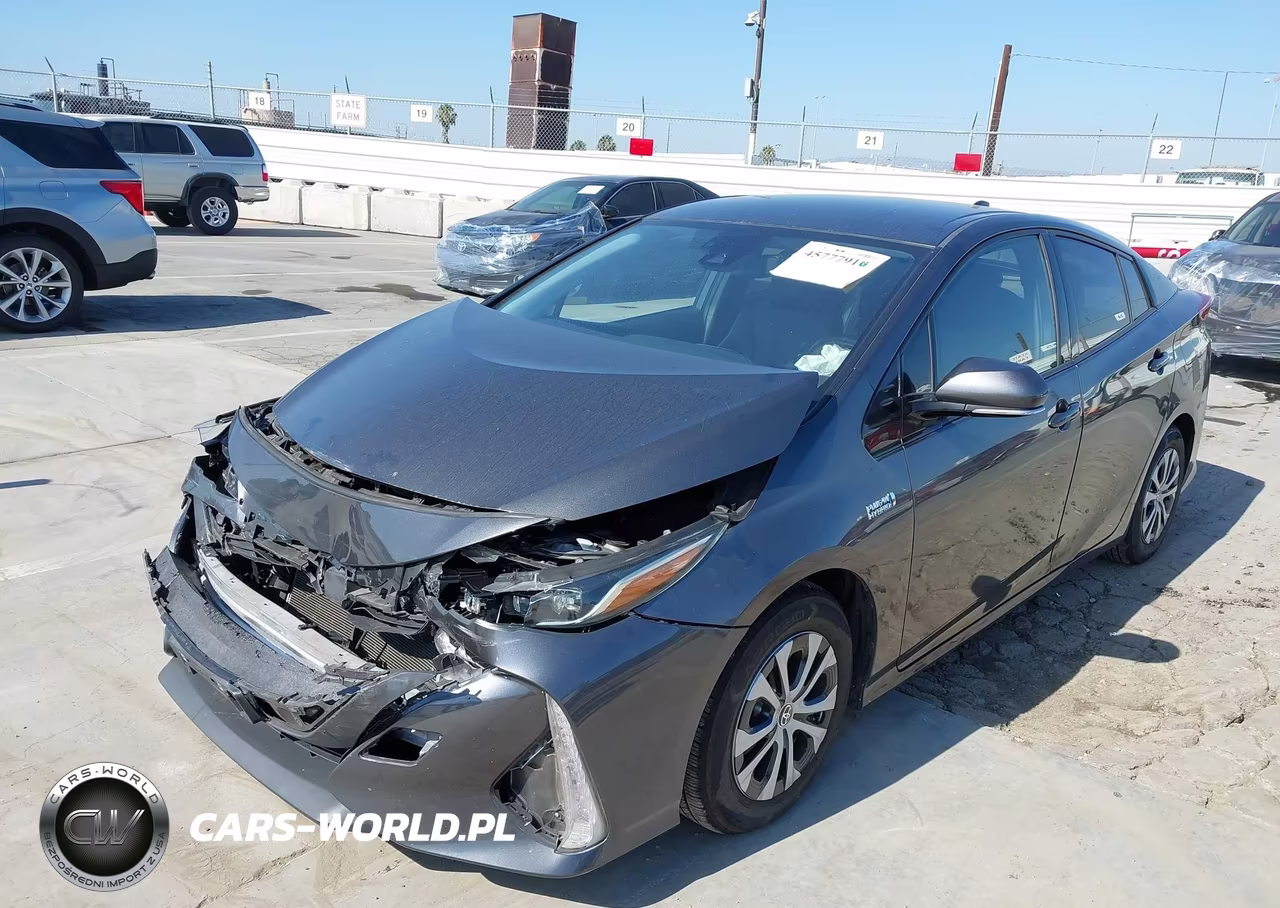 2020 Toyota Prius Prime Xle VIN:JTDKARFP1L3159501 - 6