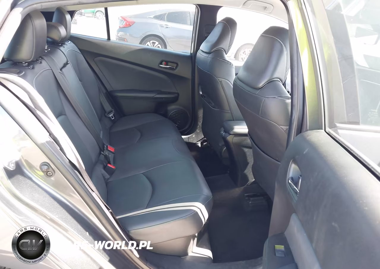 2020 Toyota Prius Prime Xle VIN:JTDKARFP1L3159501 - 8