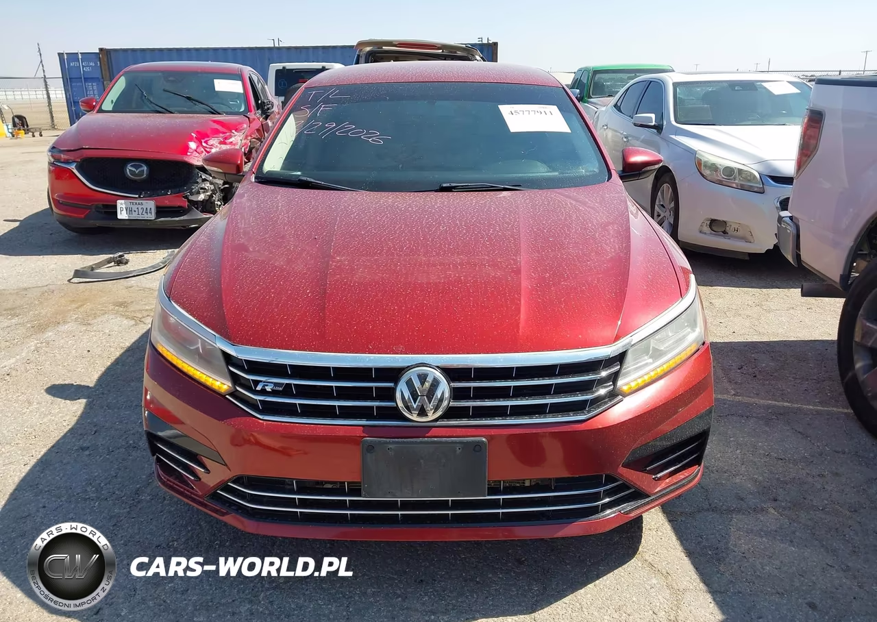 2018 Volkswagen Passat 2.0T R-Line-2.0T S VIN:1VWAA7A32JC004308 - 12