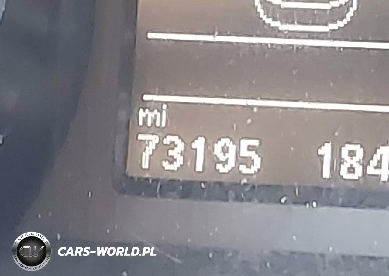 2018 Volkswagen Passat 2.0T R-Line-2.0T S VIN:1VWAA7A32JC004308 - 15