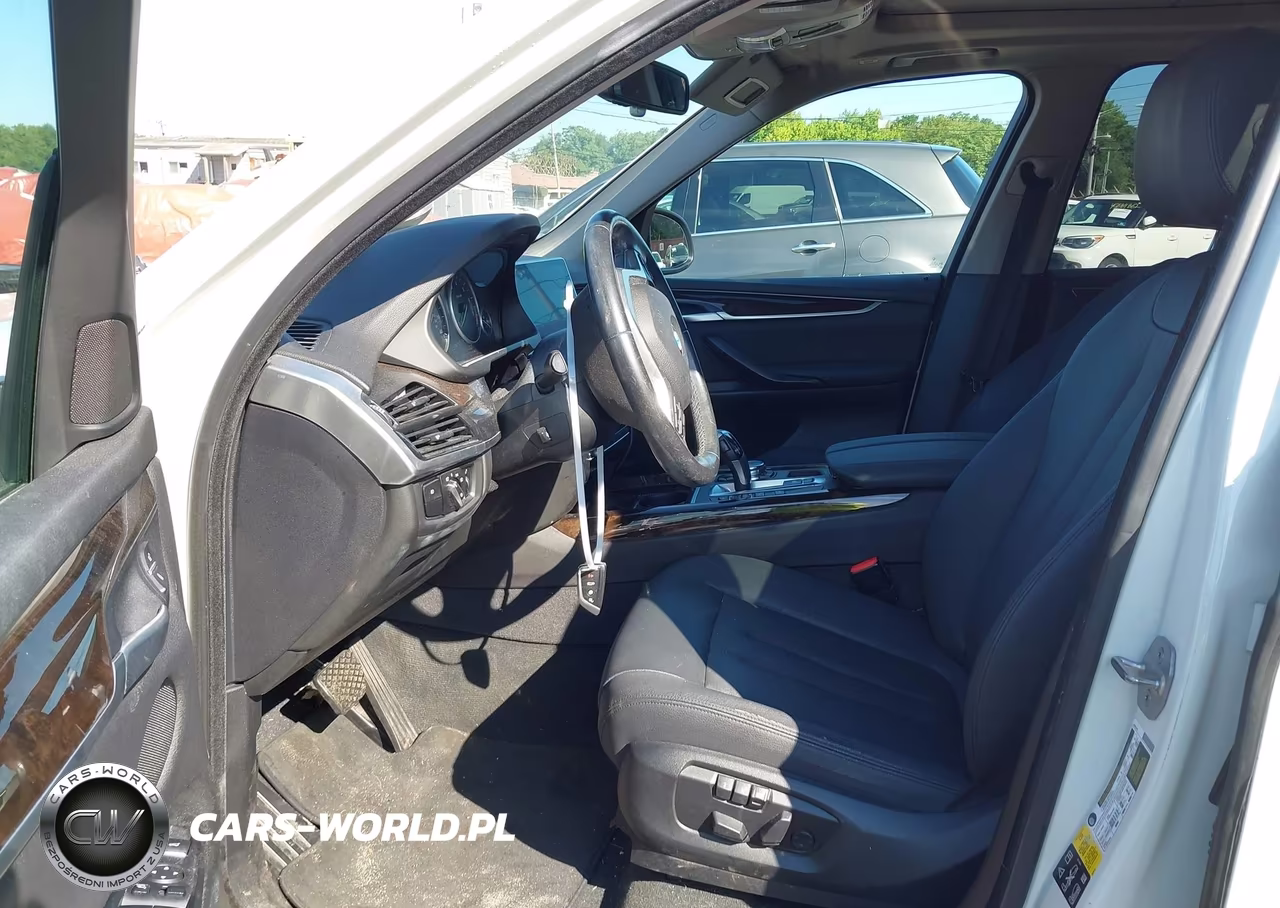2016 BMW X5 xDrive35I VIN:5UXKR0C54G0P24269 - 5