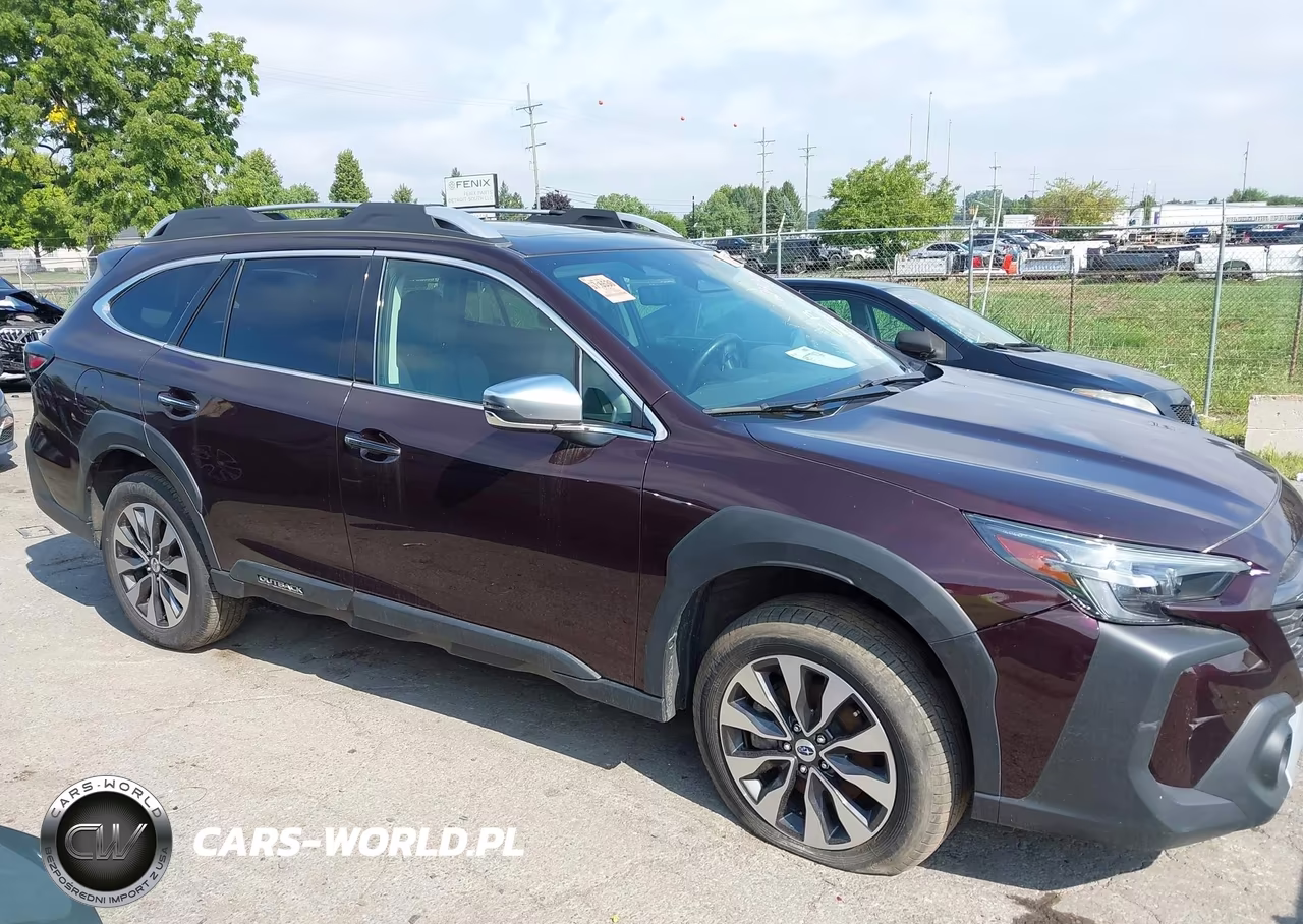 2025 Subaru Outback Touring VIN:4S4BTAPC8S3240612 - 13