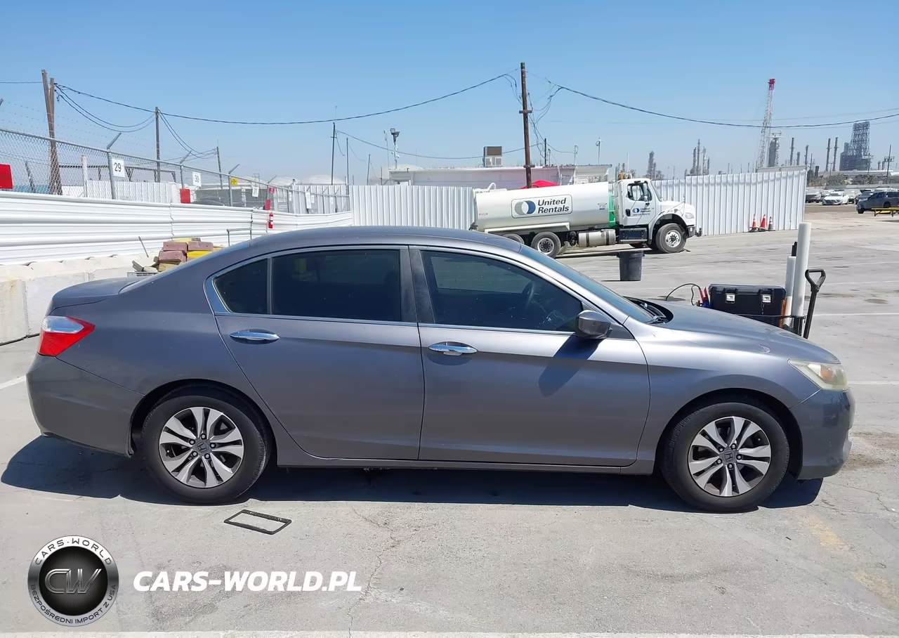 2014 Honda Accord Lx VIN:1HGCR2F35EA102980 - 13