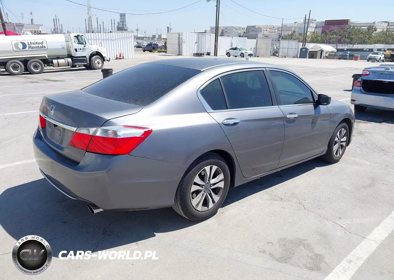2014 Honda Accord Lx VIN:1HGCR2F35EA102980 - 4
