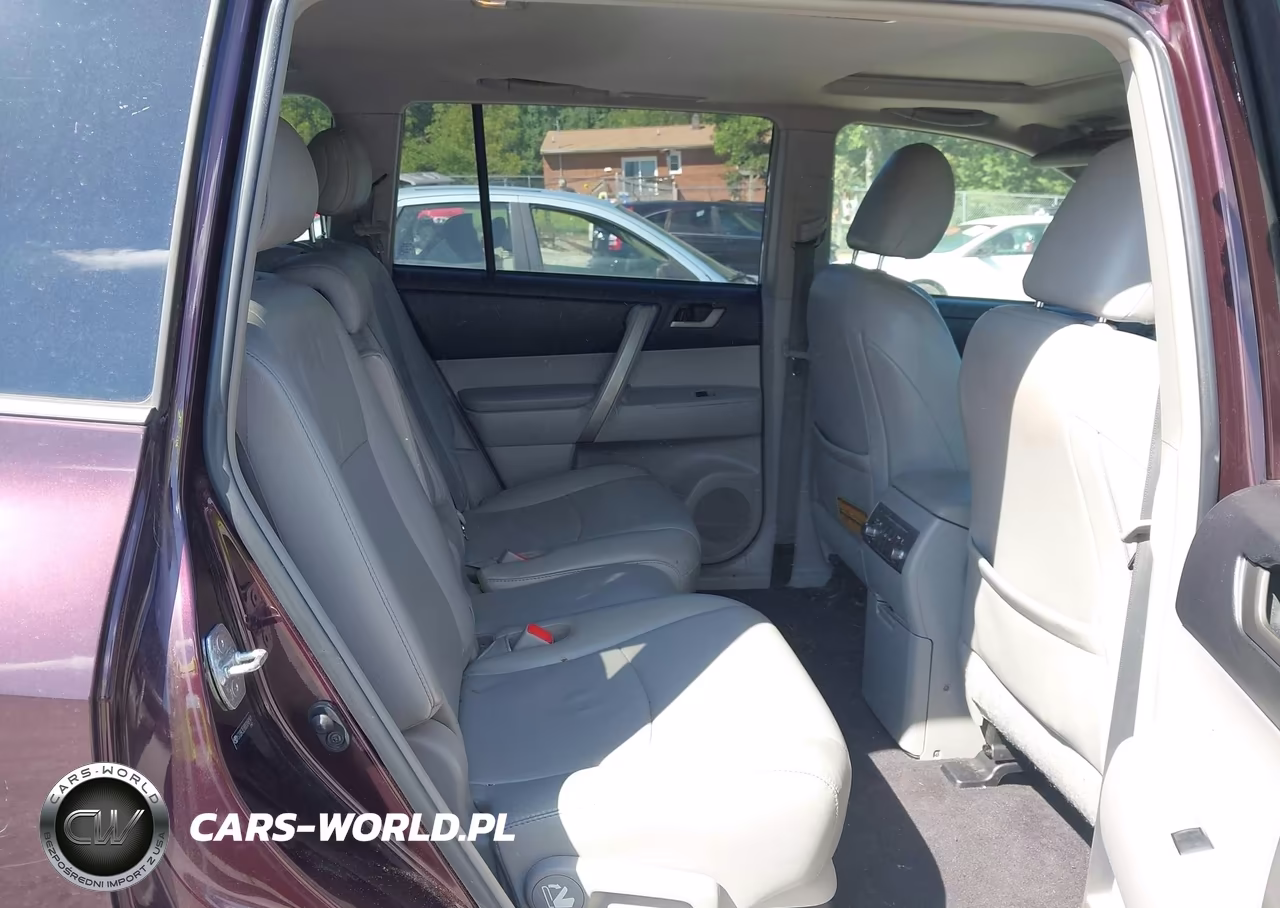 2011 Toyota Highlander Se V6 VIN:5TDBK3EHXBS048141 - 8