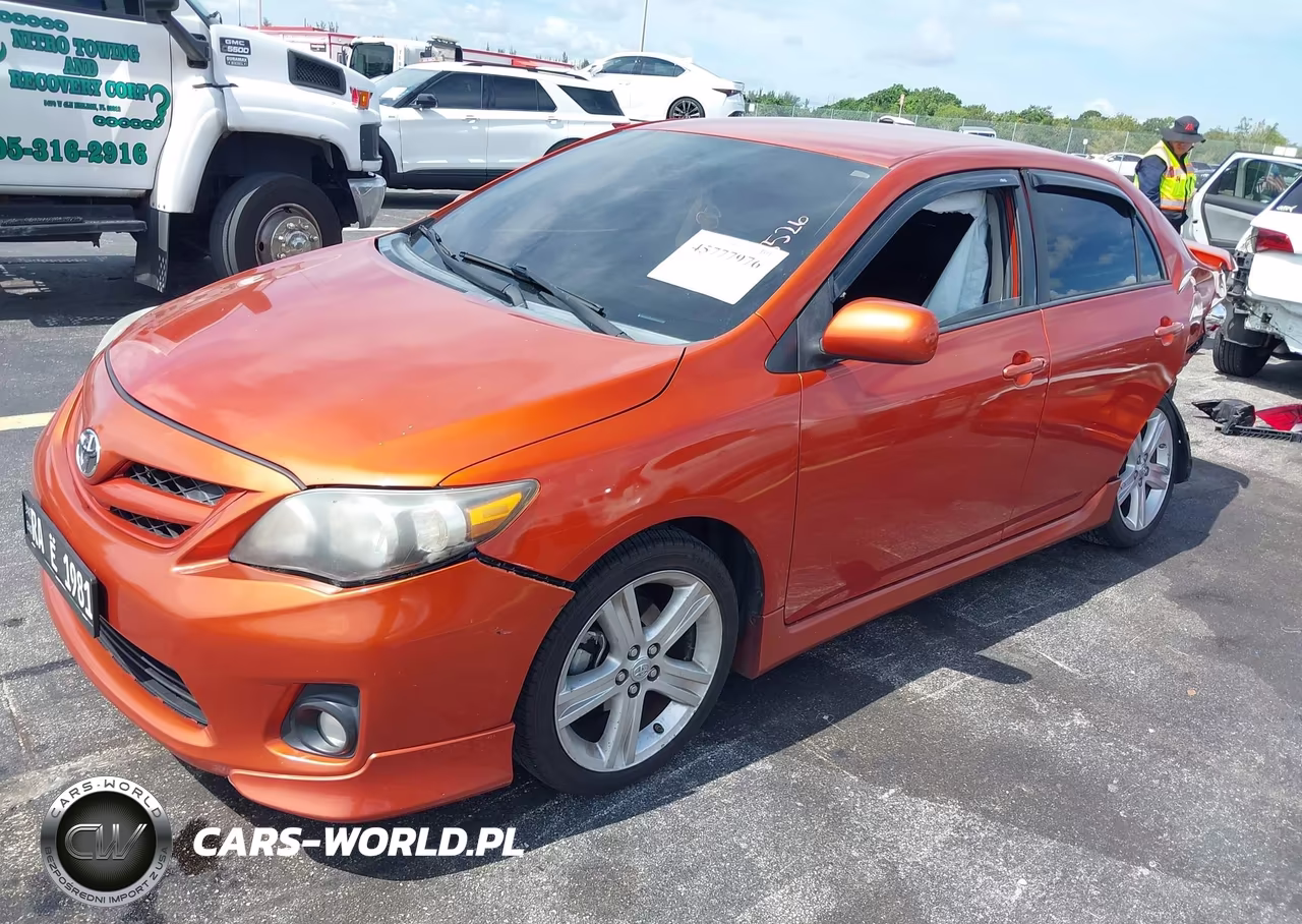 2013 Toyota Corolla S Special Edition VIN:2T1BU4EE9DC075526 - 2