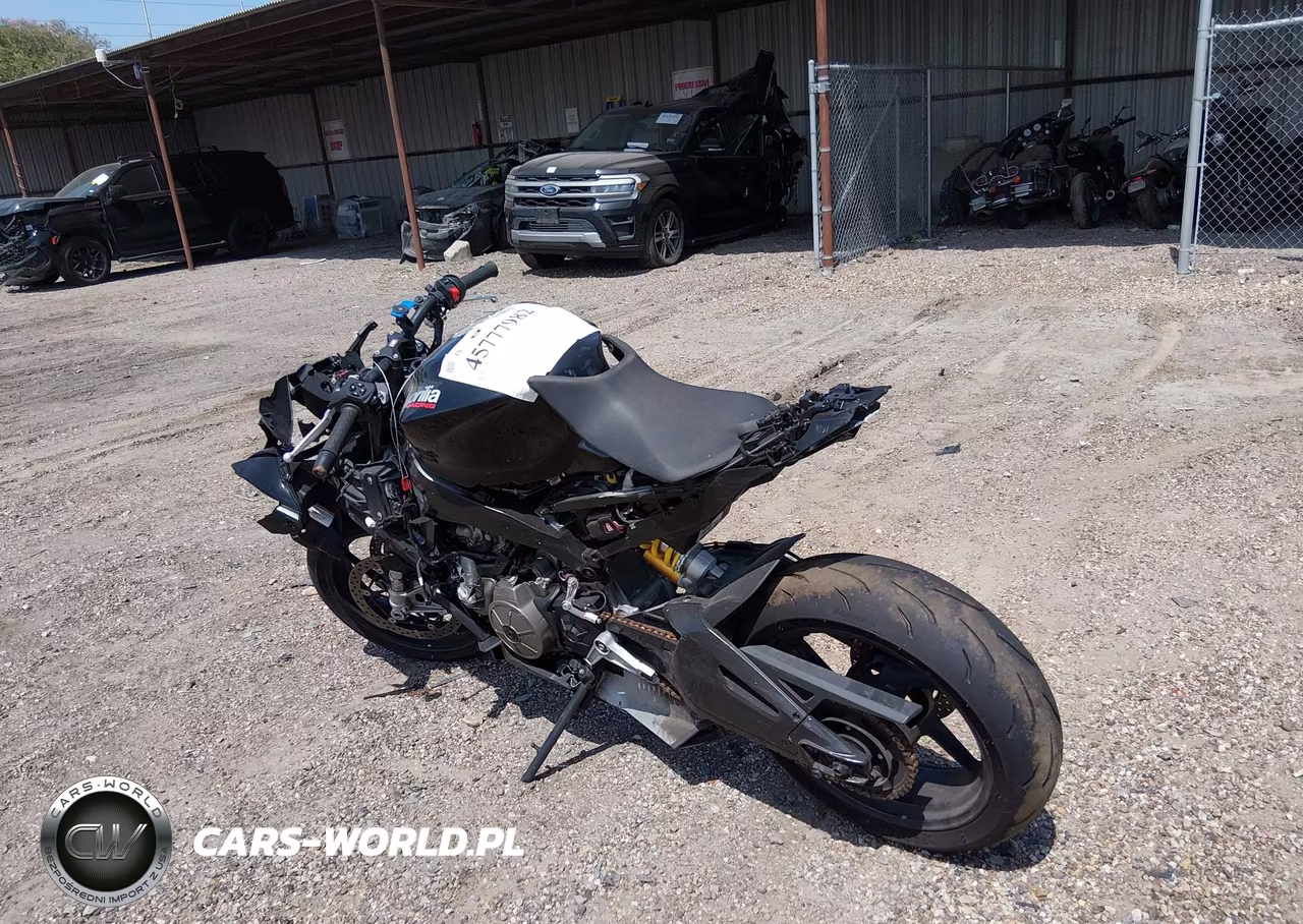 2023 Aprilia Tuono 660 Factory VIN:ZD4KSUM04PS000347 - 3