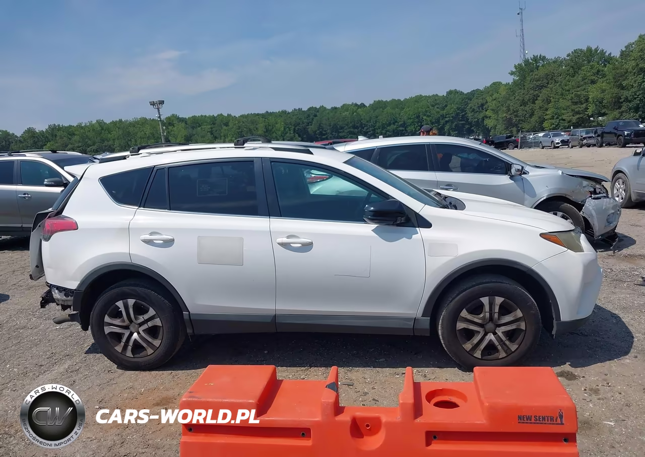 2017 Toyota Rav4 Le VIN:2T3BFREV3HW540918 - 13