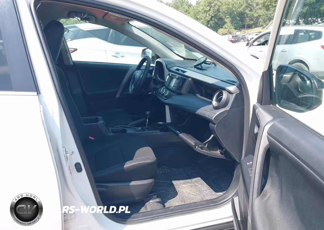 2017 Toyota Rav4 Le VIN:2T3BFREV3HW540918 - 5