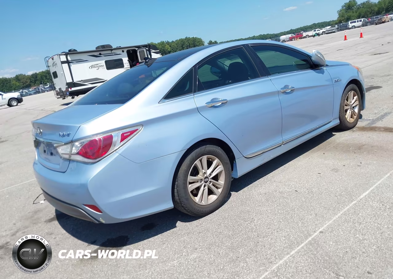 2012 Hyundai Sonata Hybrid VIN:KMHEC4A4XCA026301 - 4