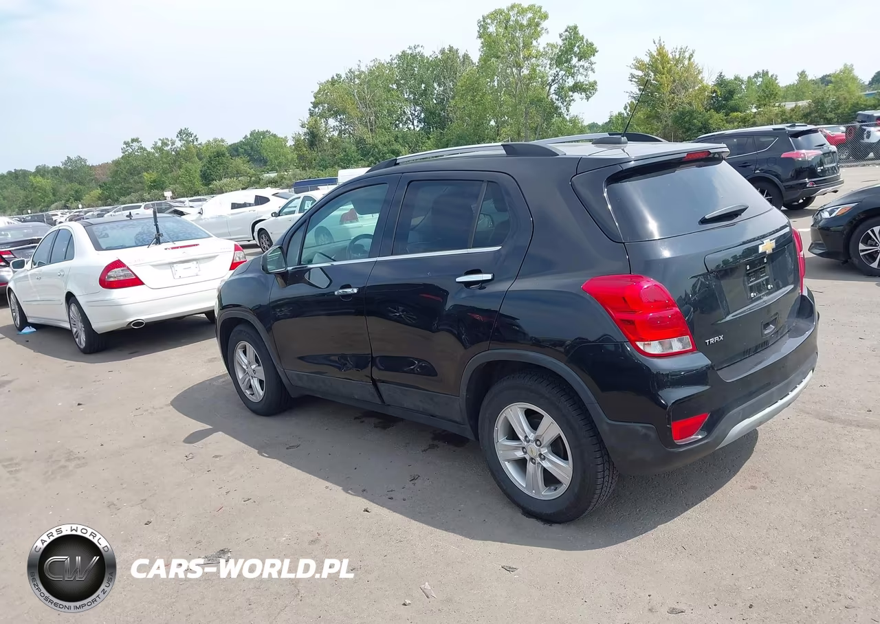 2019 Chevrolet Trax Lt VIN:KL7CJLSB4KB945354 - 3