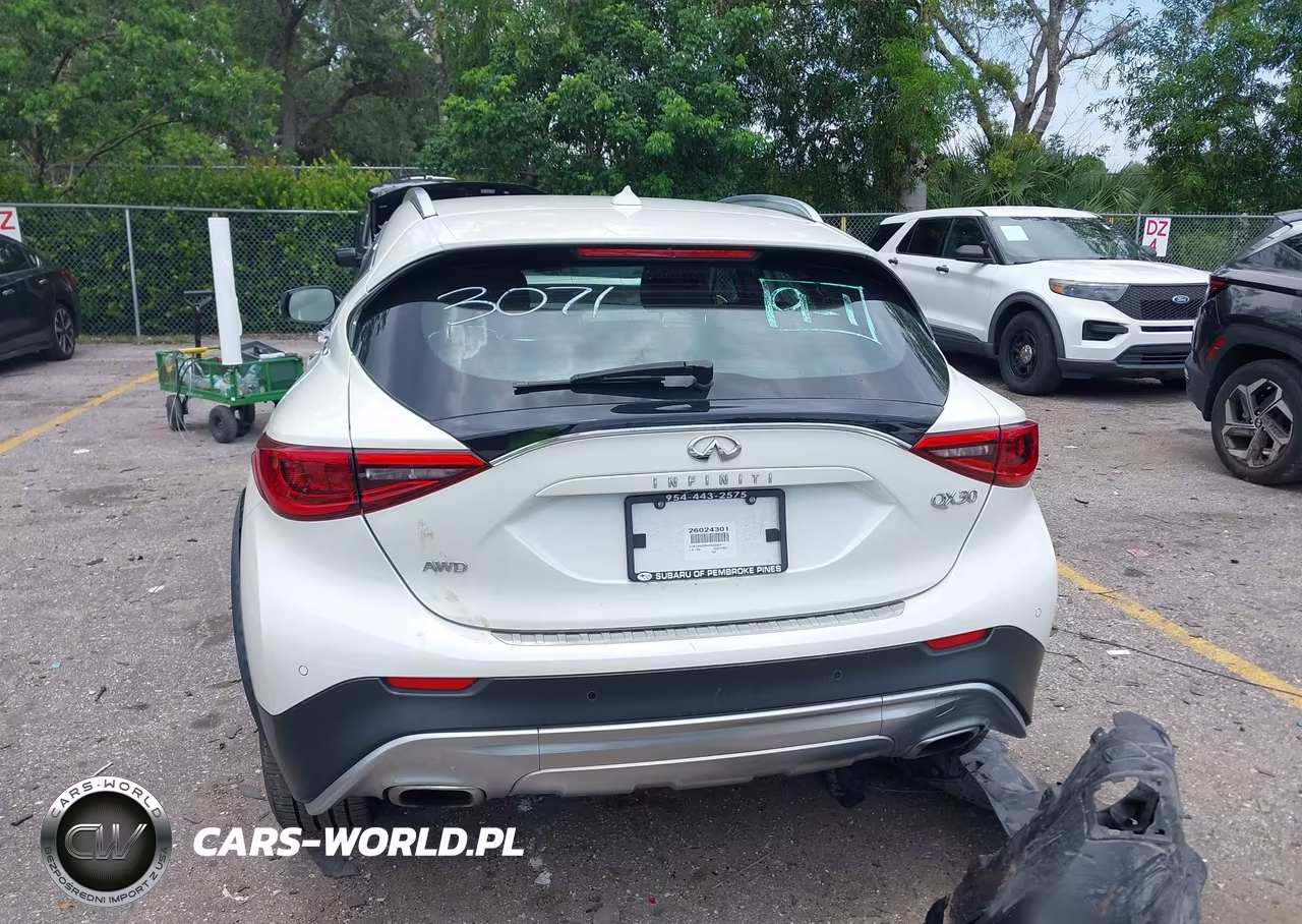 2017 Infiniti Qx30 Premium VIN:SJKCH5CR4HA023071 - 16